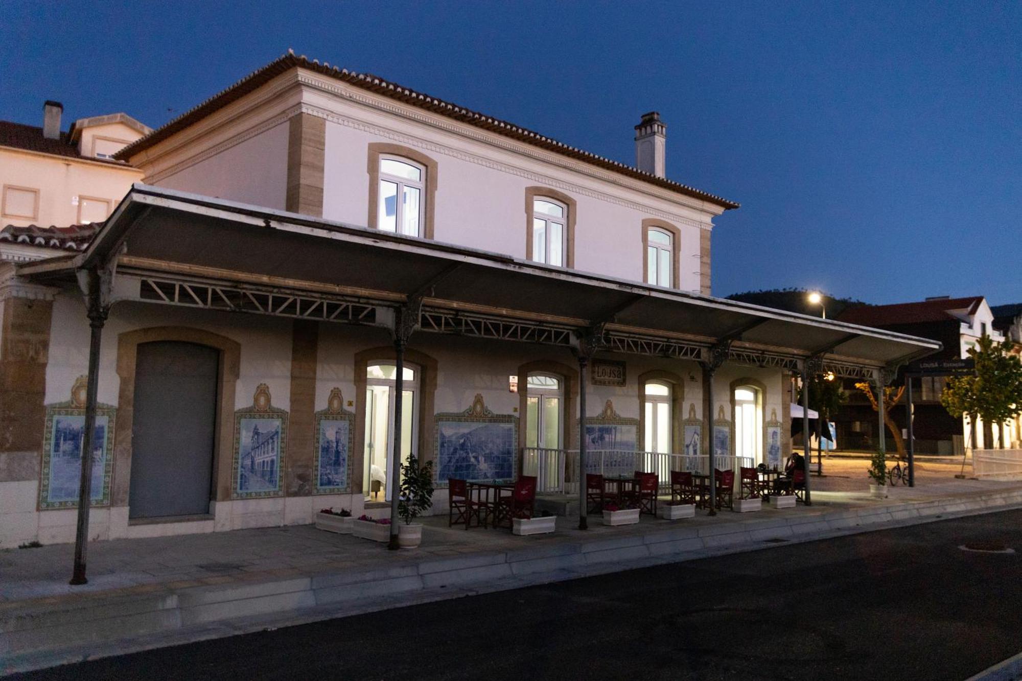 Lousa Estacao Al Εξωτερικό φωτογραφία